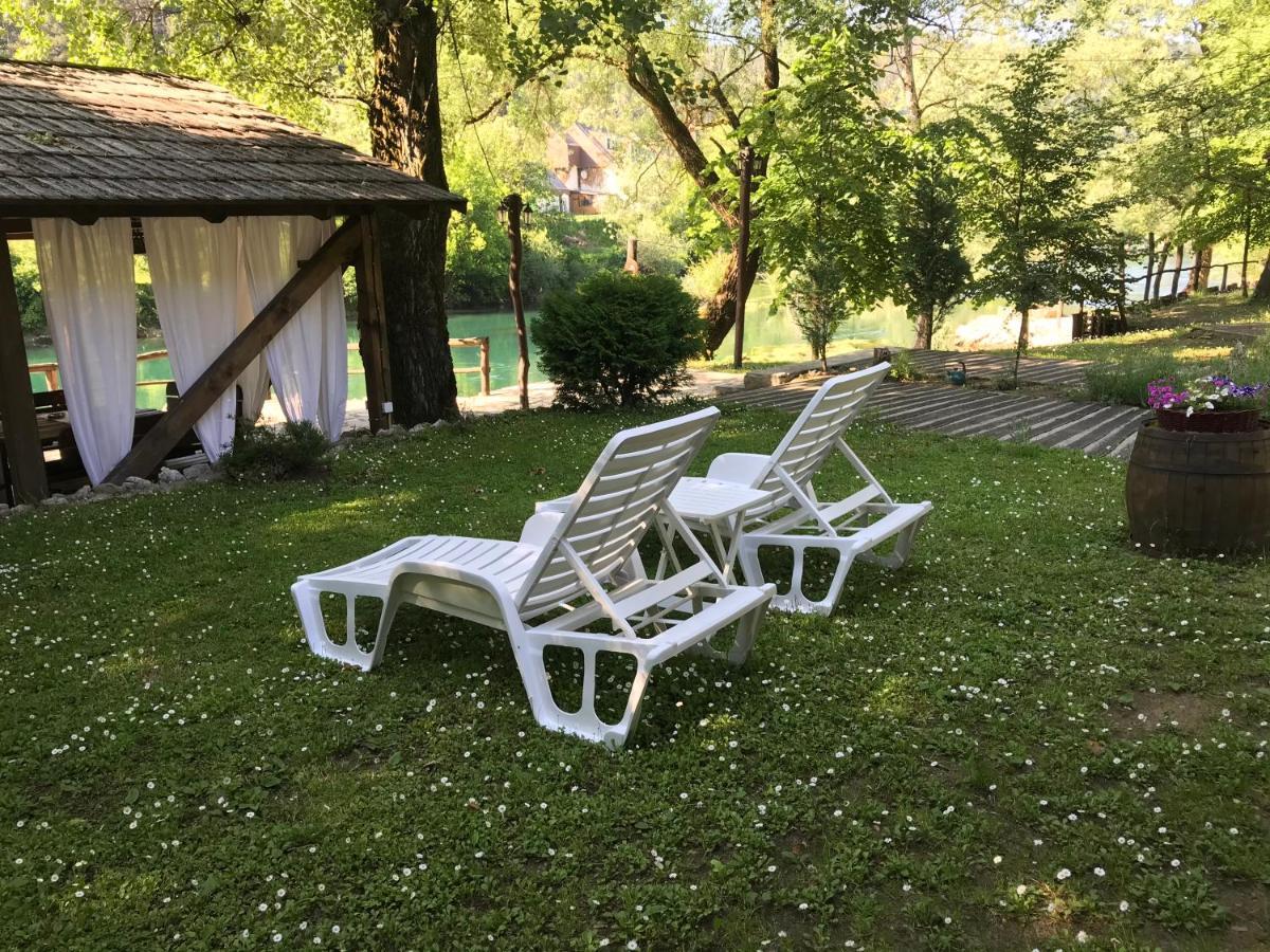 Atrium Holiday Home Бихач Экстерьер фото