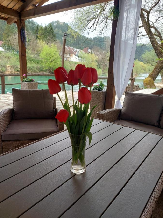 Atrium Holiday Home Бихач Экстерьер фото