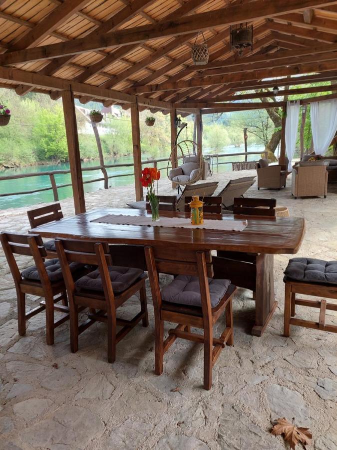 Atrium Holiday Home Бихач Экстерьер фото