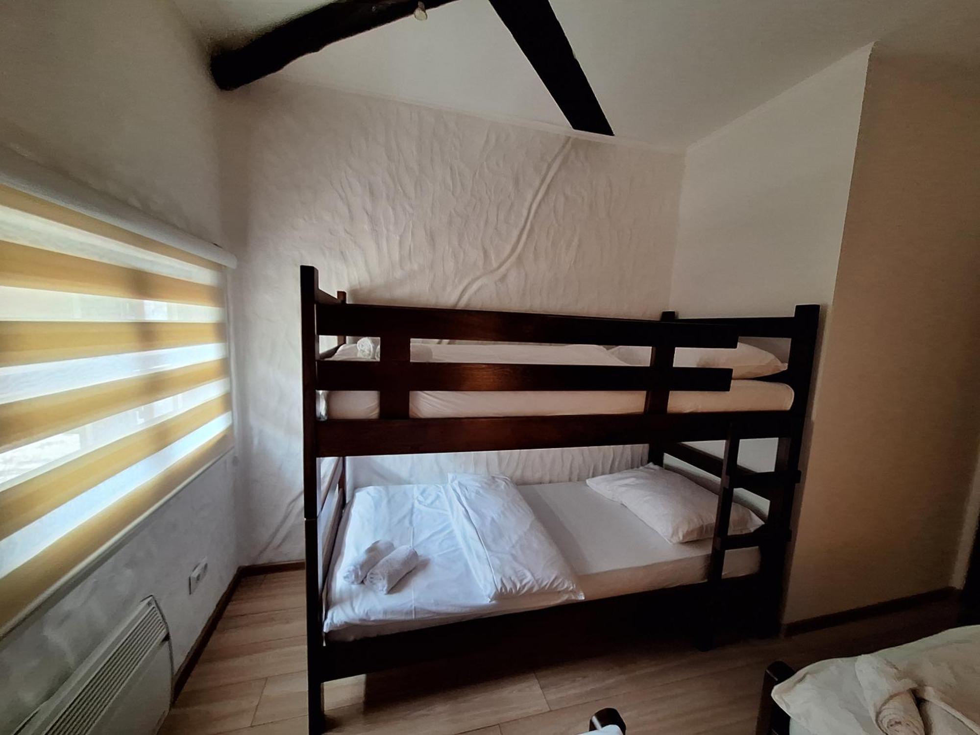 Atrium Holiday Home Бихач Экстерьер фото