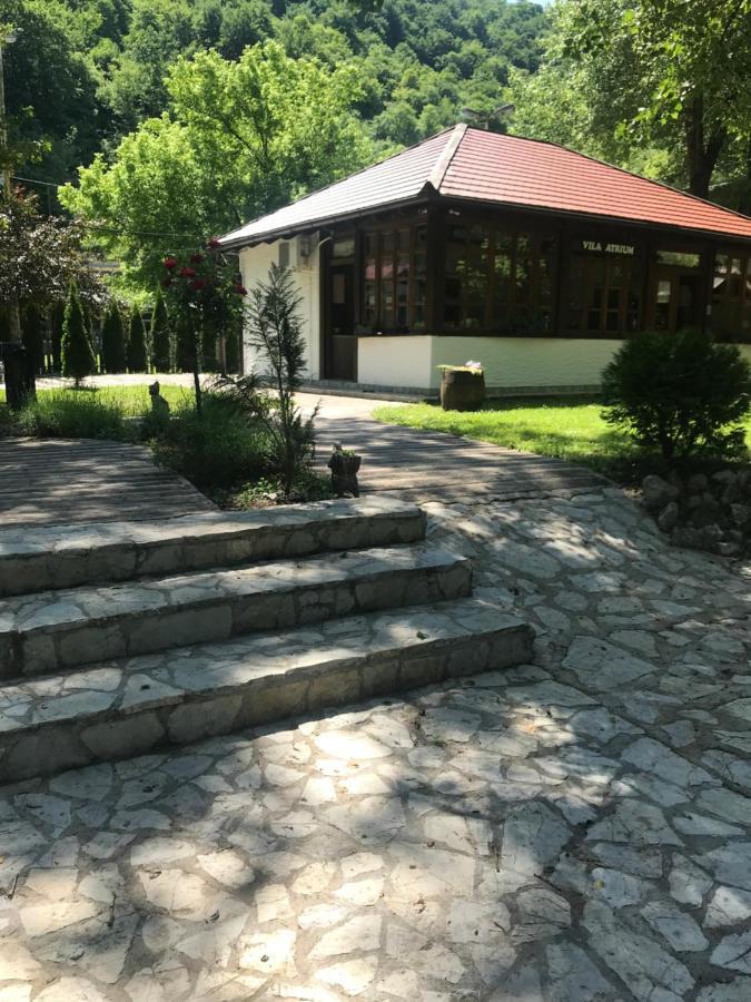 Atrium Holiday Home Бихач Экстерьер фото